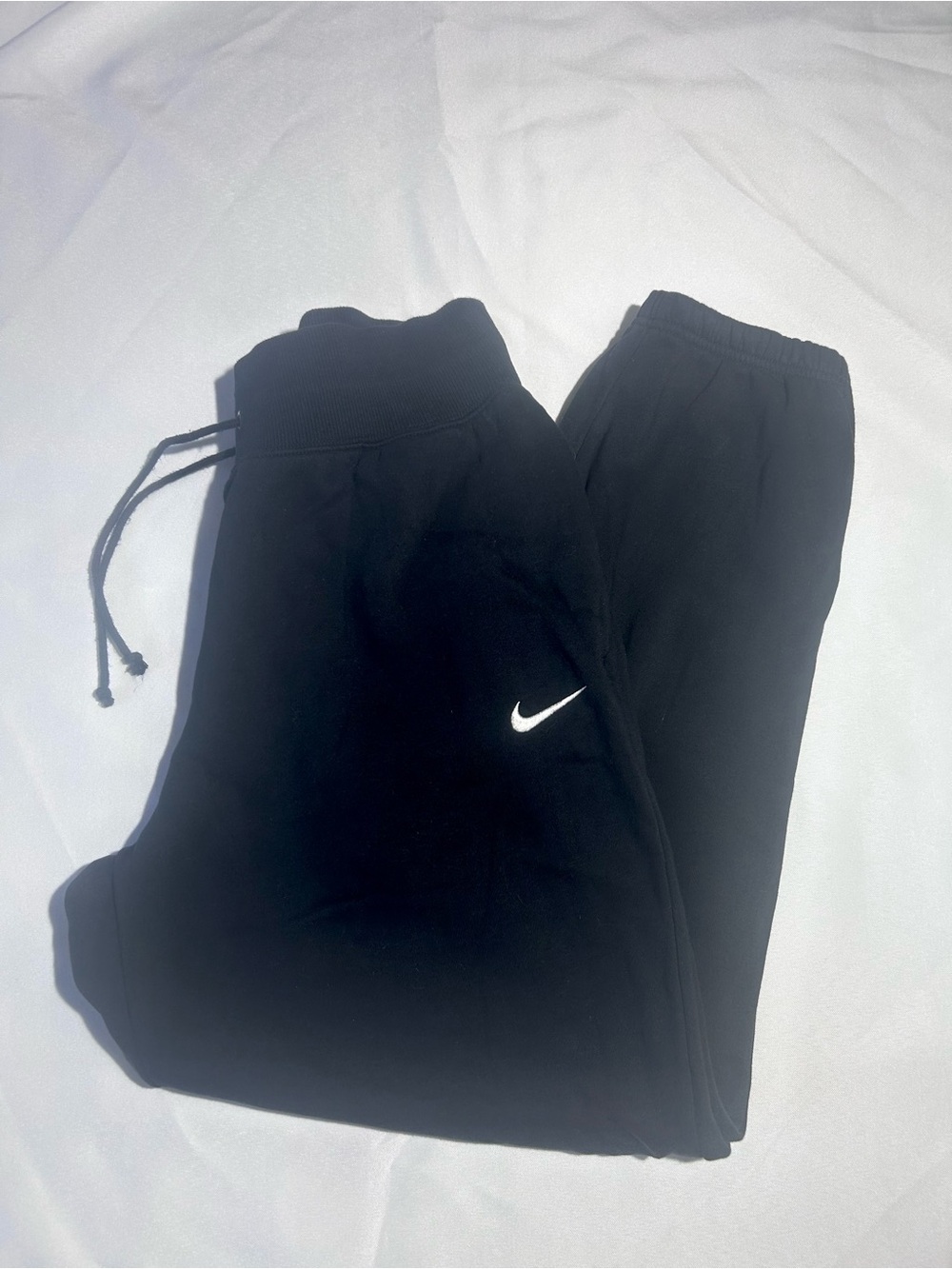 Nike Classic Black Sweatpants with White Swoosh Embroidery Sz M